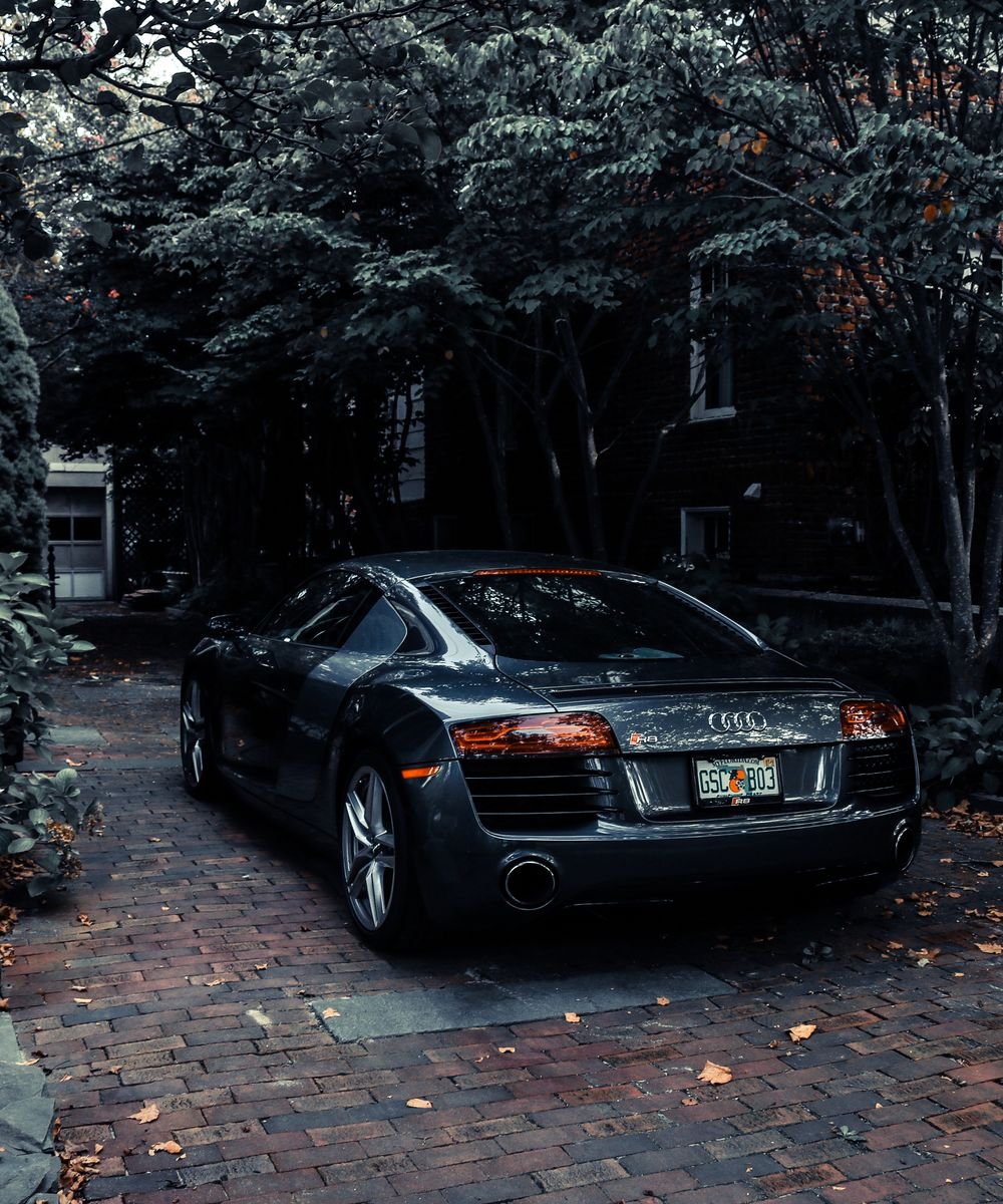 Luxury car